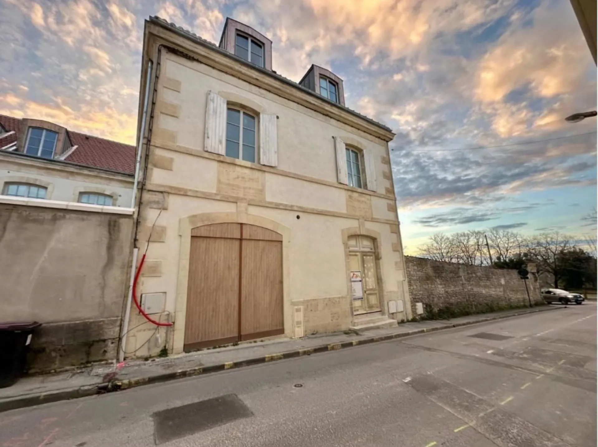 Ravalement de façade classique — résultat après ravalement par Sévria à Bressuire (2024)